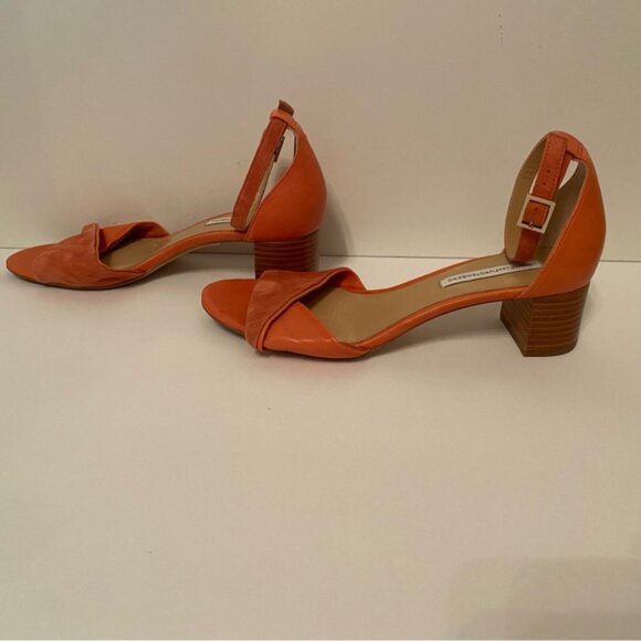 DIANE VON FURSTENBERG SANDALS BLOCK HEELS PEACH CORAL SUEDE LEATHER - Picture 2 of 13